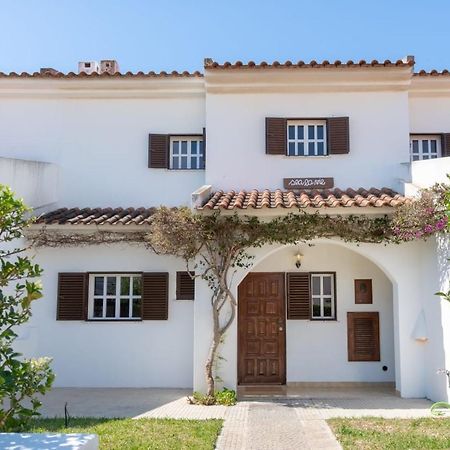 וילה נובה דה קסלה Beachfront Villa With Private Pool In Manta Rota מראה חיצוני תמונה