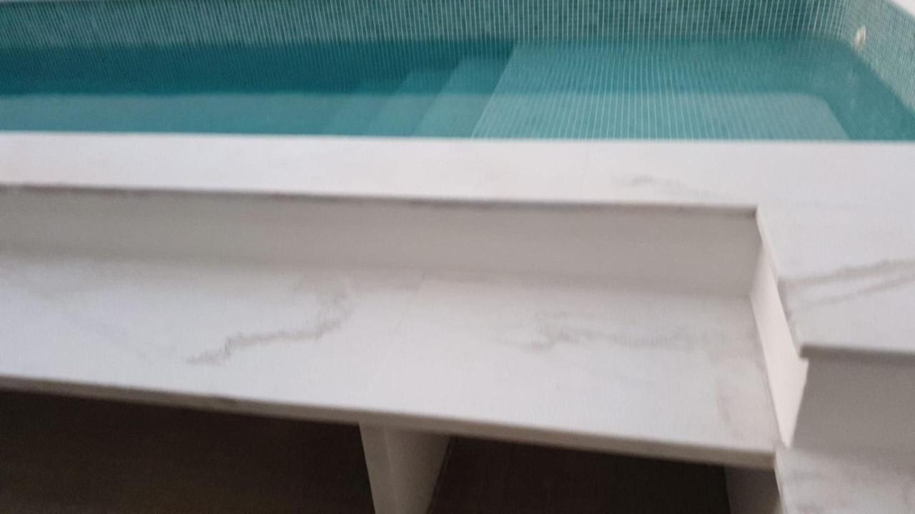 וילה נובה דה קסלה Beachfront Villa With Private Pool In Manta Rota מראה חיצוני תמונה