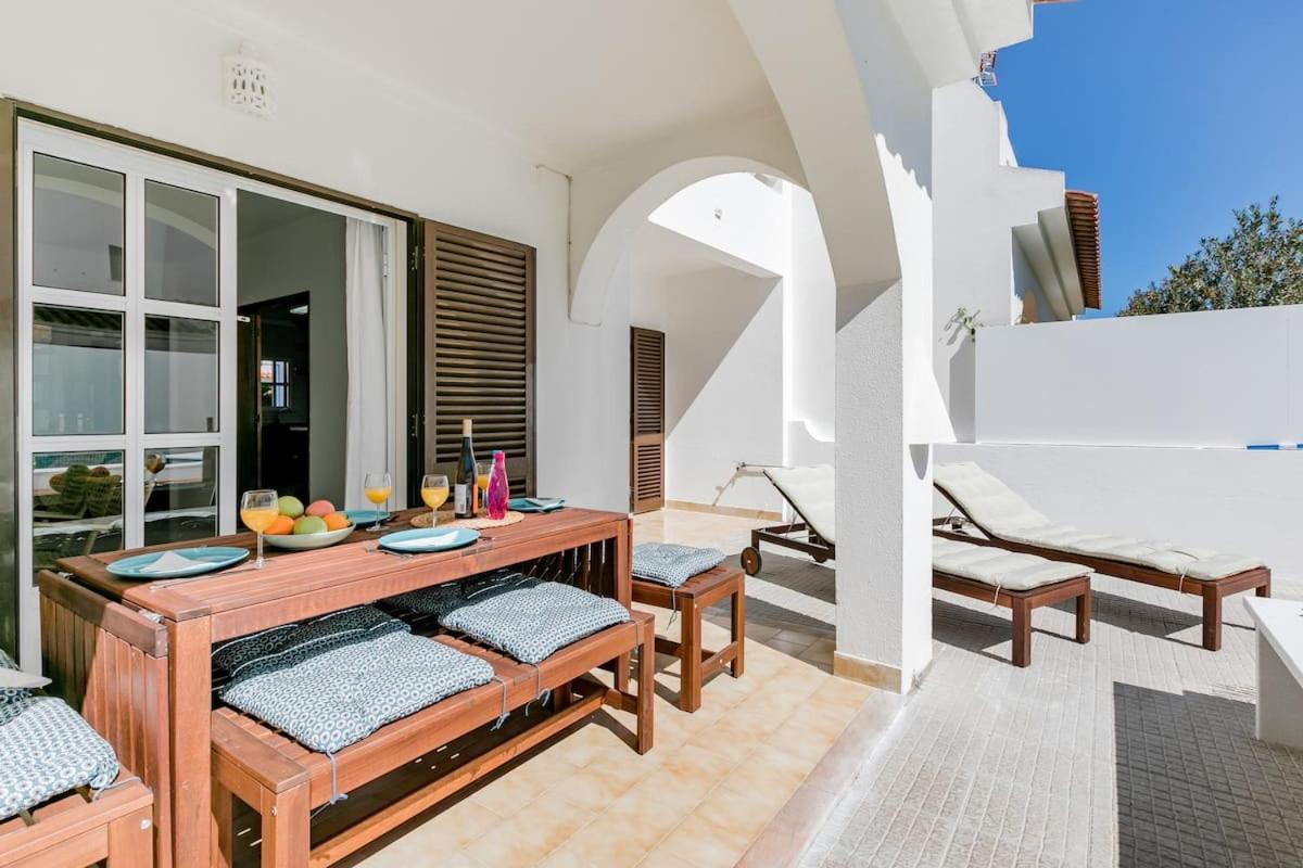 וילה נובה דה קסלה Beachfront Villa With Private Pool In Manta Rota מראה חיצוני תמונה