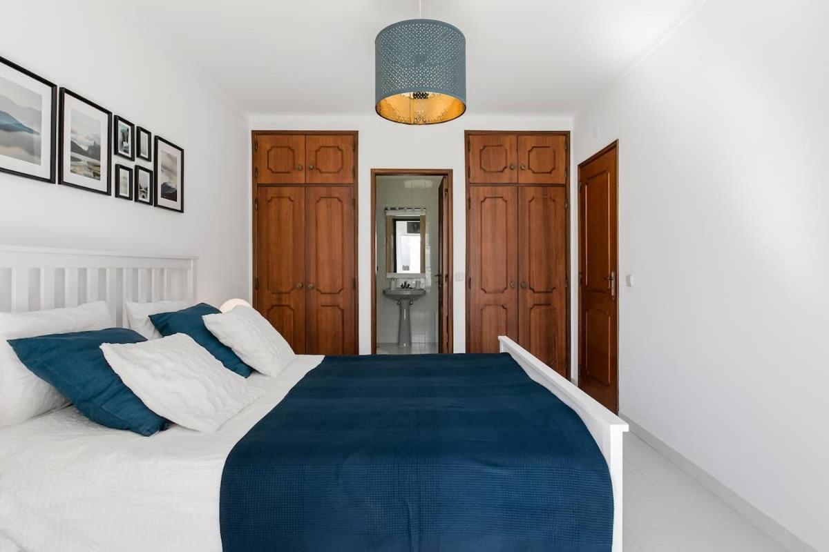 וילה נובה דה קסלה Beachfront Villa With Private Pool In Manta Rota מראה חיצוני תמונה