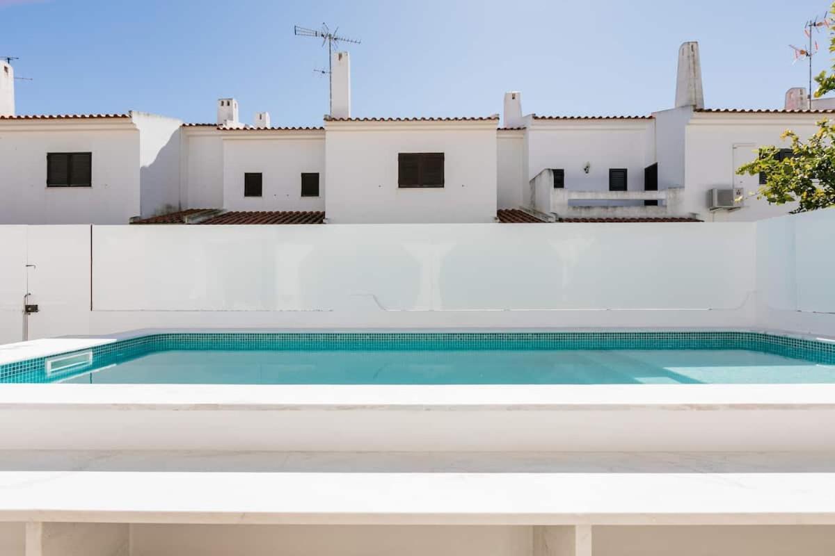 וילה נובה דה קסלה Beachfront Villa With Private Pool In Manta Rota מראה חיצוני תמונה