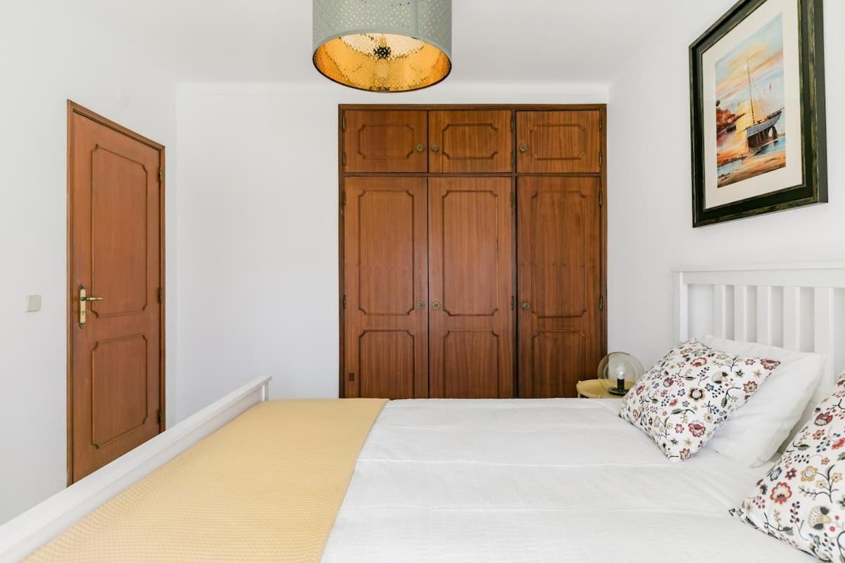 וילה נובה דה קסלה Beachfront Villa With Private Pool In Manta Rota מראה חיצוני תמונה