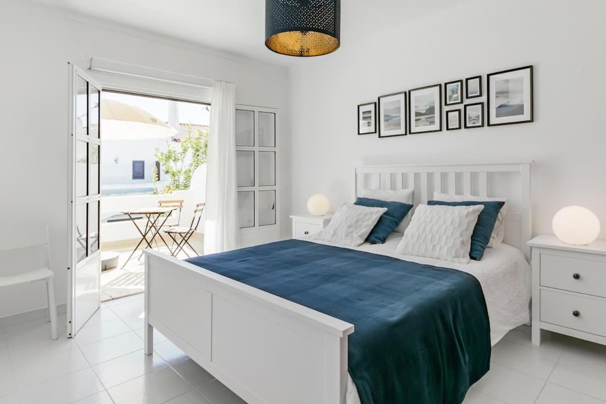 וילה נובה דה קסלה Beachfront Villa With Private Pool In Manta Rota מראה חיצוני תמונה